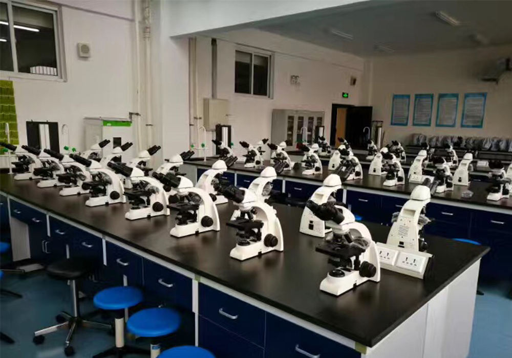 重庆大学生物显微镜实验室