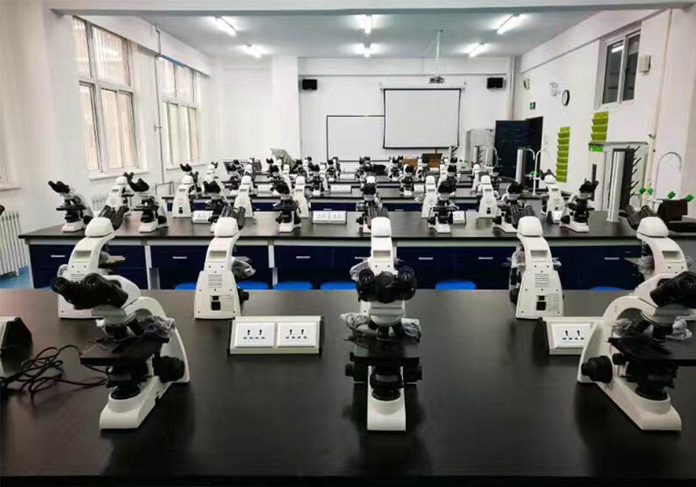 重庆大学生物显微镜实验室